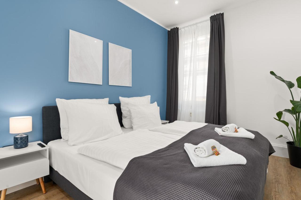 Shiny Homes - Elegant City Apartments Bielefeld Exterior photo