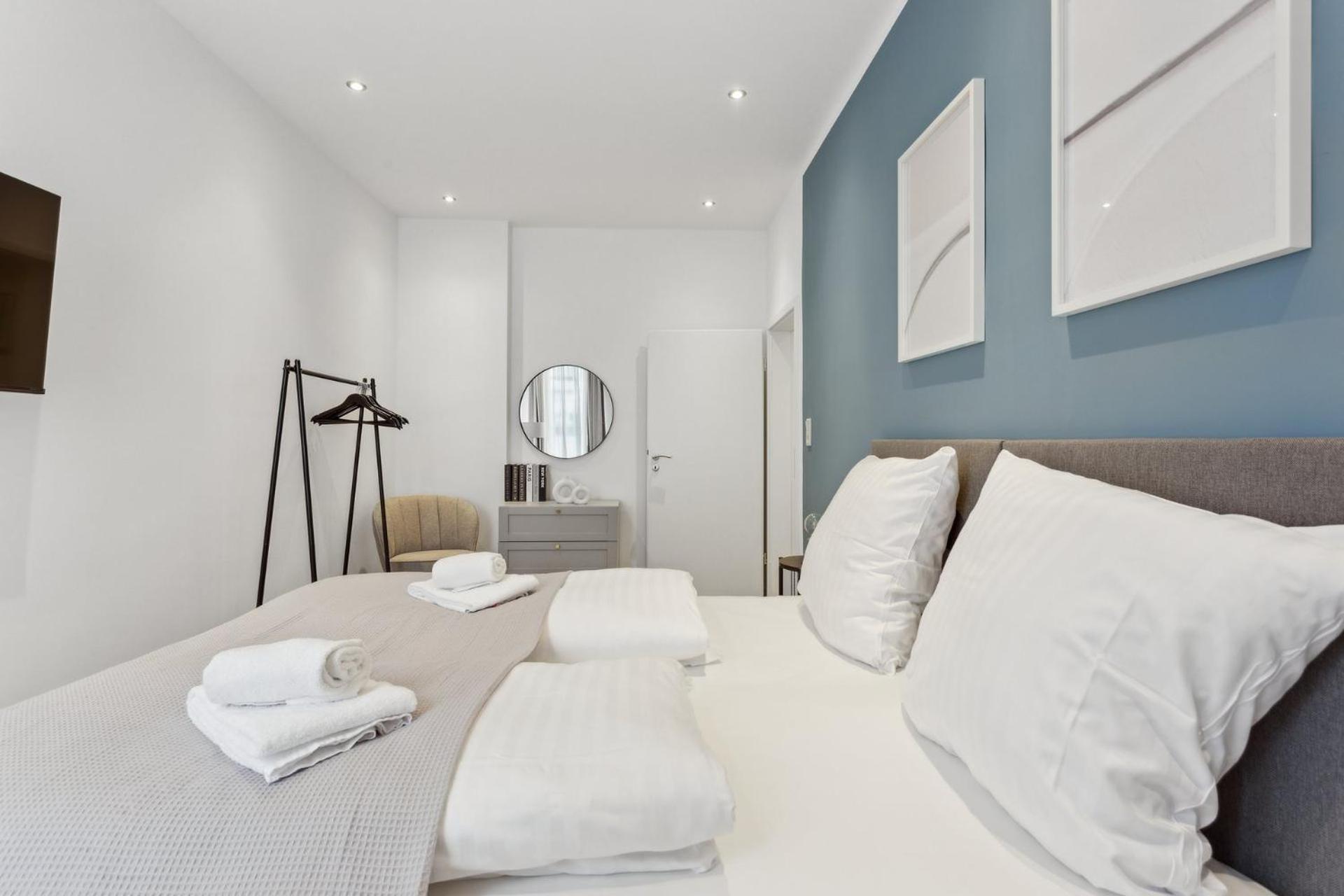 Shiny Homes - Elegant City Apartments Bielefeld Exterior photo